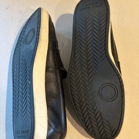Cole Haan Men\'s 12M Black Leather Slip on Loafers Cushioned Insole Rubber Soles main image 5